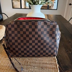 Amazon toiletry/cosmetic bag